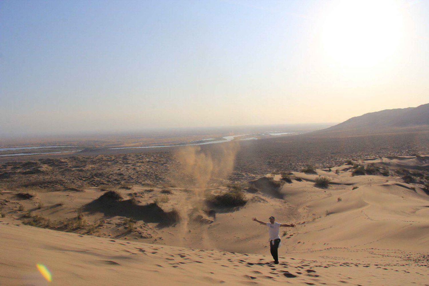 Алматы: 2-дневный тур по национальному парку Алтын-Эмель с питанием