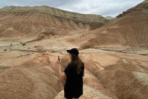 Алматы: 2-дневный тур по национальному парку Алтын-Эмель с питанием