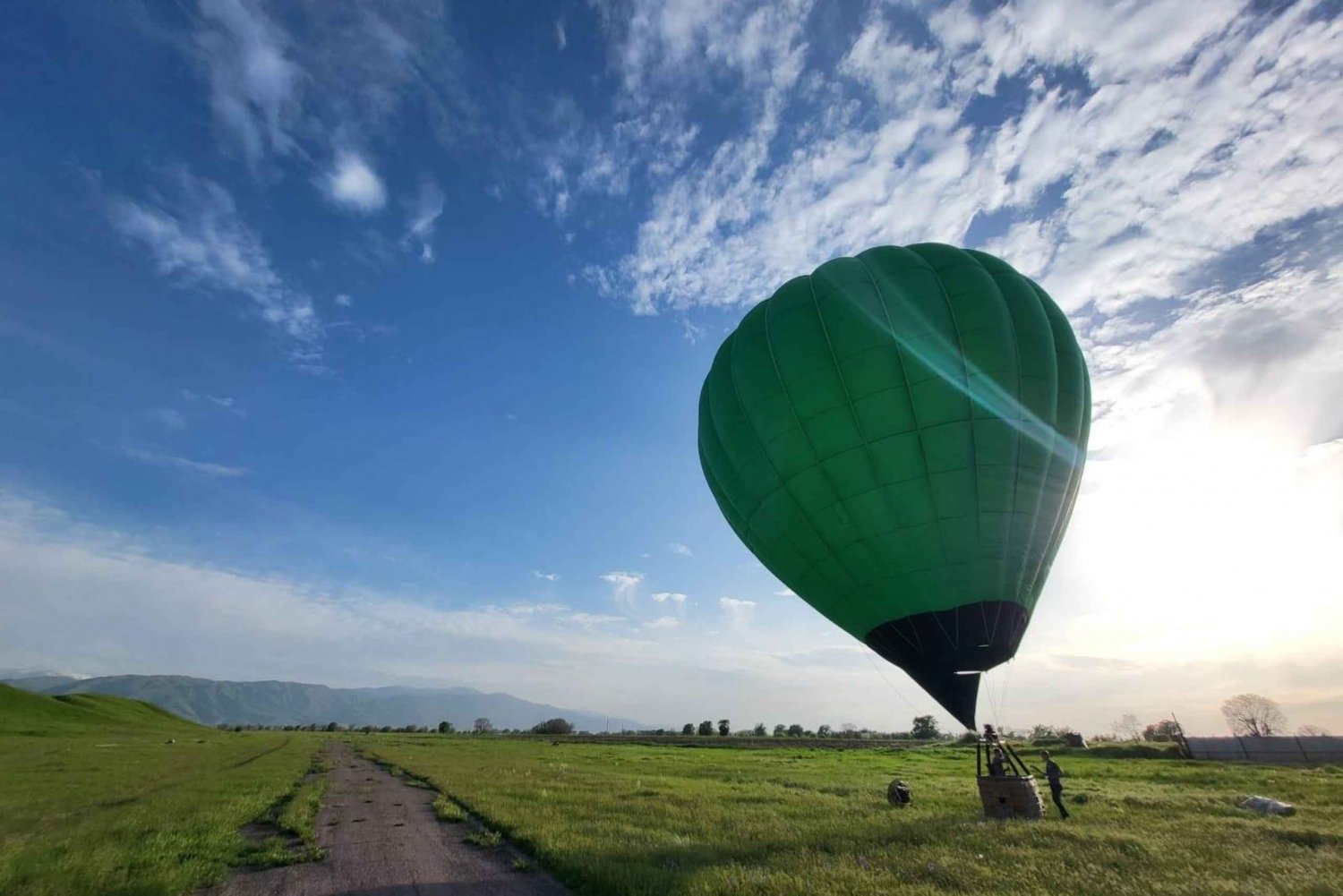 Almaty Baloons Aerostat-flytur
