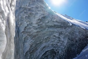 Almaty: Wanderung zum Bogdanowitsch-Gletscher und zum Skigebiet Shymbulak