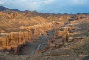 Almaty: Charyn-Schlucht, Kolsai- und Kaindy-Seen-Tour
