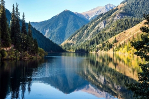 アルマトイ：チャリン峡谷、コルサイ湖、カイディ湖ツアー