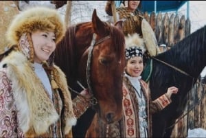 Almaty Etnográfico Kazajo aul 'Hunos'