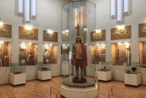 Almaty: Visita ao Lago Issyk, Cascatas dos Ursos e Museu do Homem Dourado