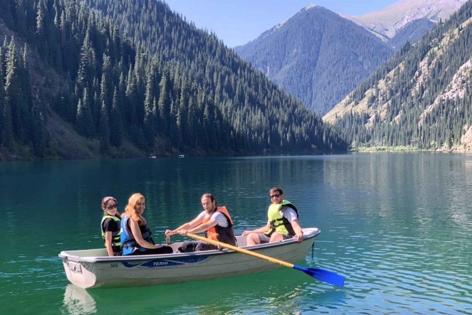 Almaty: Kolsai Kaindy Lakes & Charyn Canyon 2-Day Tour