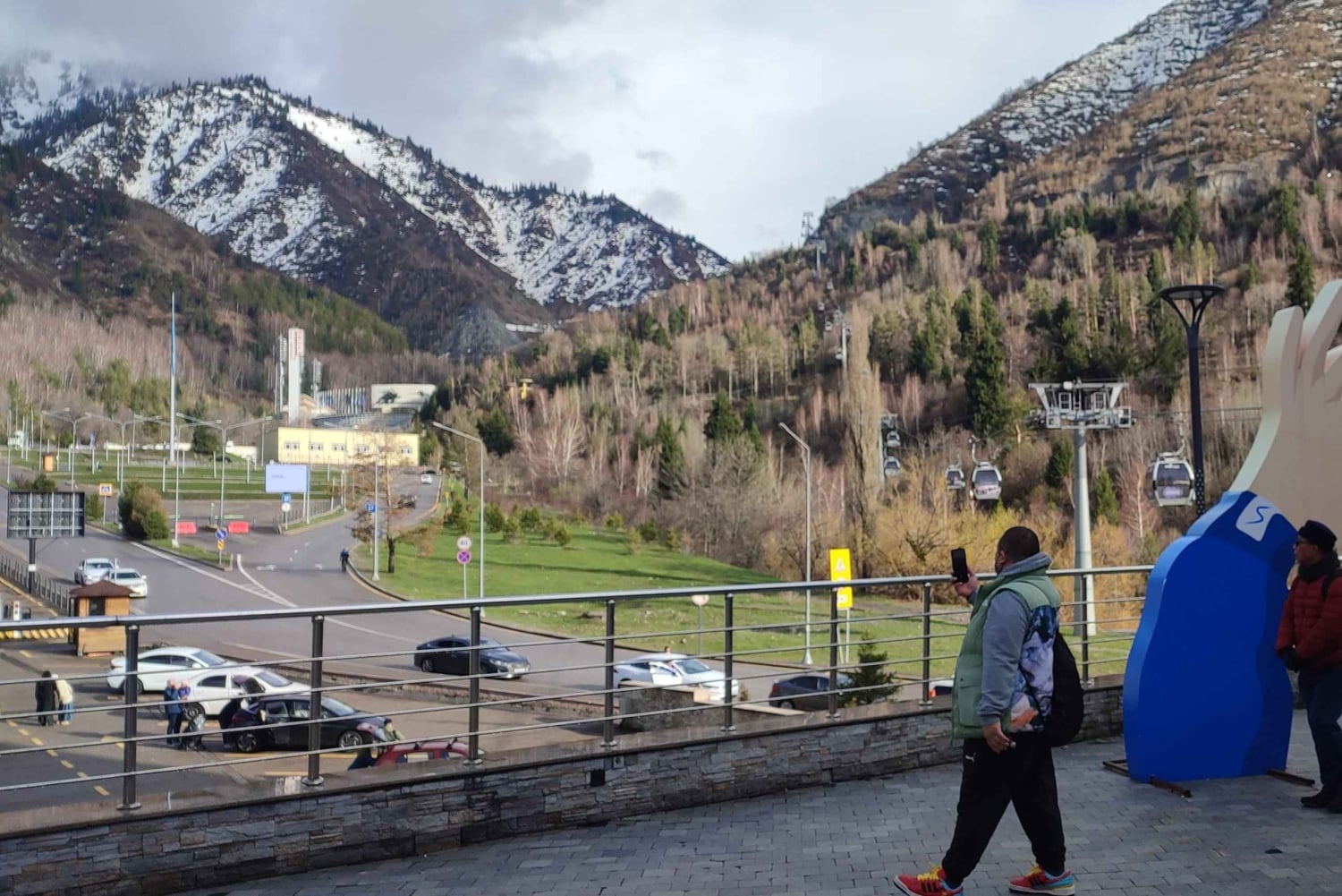 Алматы: Ущелье Медео, Дамба Медео и Шымбулак