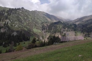 Алматы: Ущелье Медео, Дамба Медео и Шымбулак