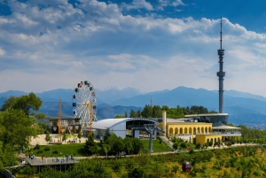 Almaty: Dagstur med lunsj i Medeu, Shymbulak og Koktobe