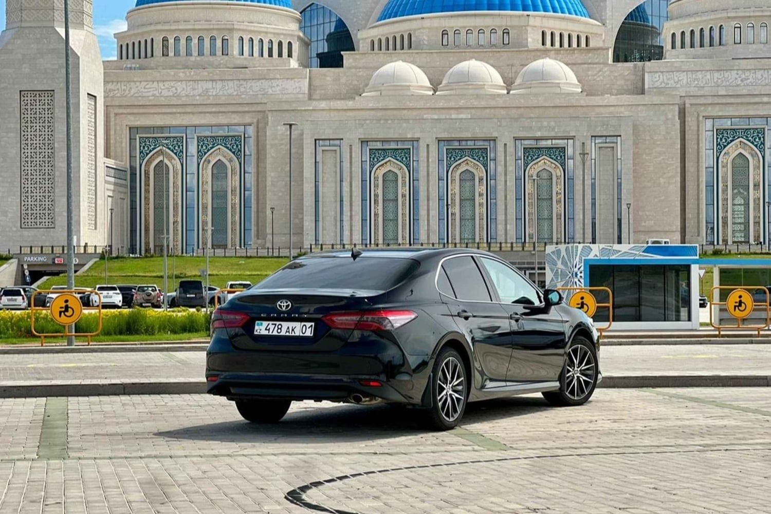 Almaty: transfer privado do aeroporto e passeio personalizado pela cidade