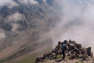 Almaty: Shymbulak Mountain Hiking Tour with Cable Car Ride