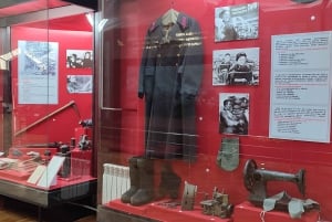 Almaty: tour guiado por la historia de la Segunda Guerra Mundial con entrada al museo