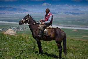 Astana: 10-dagars hästtur i Bayanaul National Park