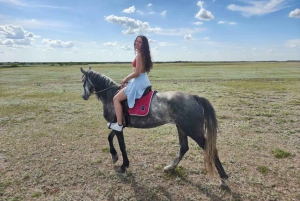 Astana: 2-dniowy pobyt na ranczu i zwiedzanie historycznego mauzoleum