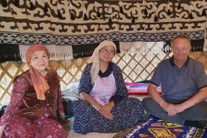 Astana: 2-dniowy pobyt na ranczu i zwiedzanie historycznego mauzoleum