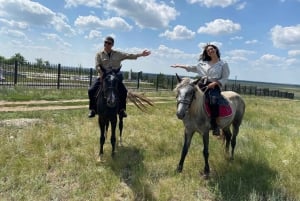 Астана: 3 дня и 2 ночи на ранчо, конные прогулки по окрестностям деревни