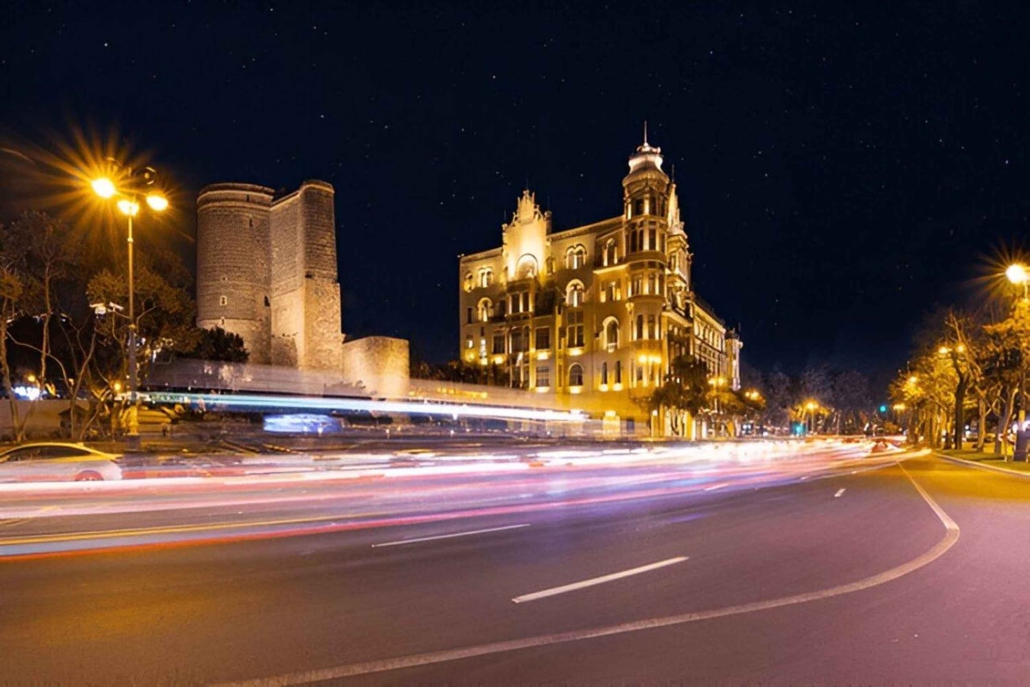 Bakoe: Avondtour met oude stad, Highland Park en moskee