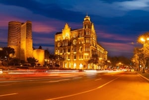 Bakoe: Avondtour met oude stad, Highland Park en moskee