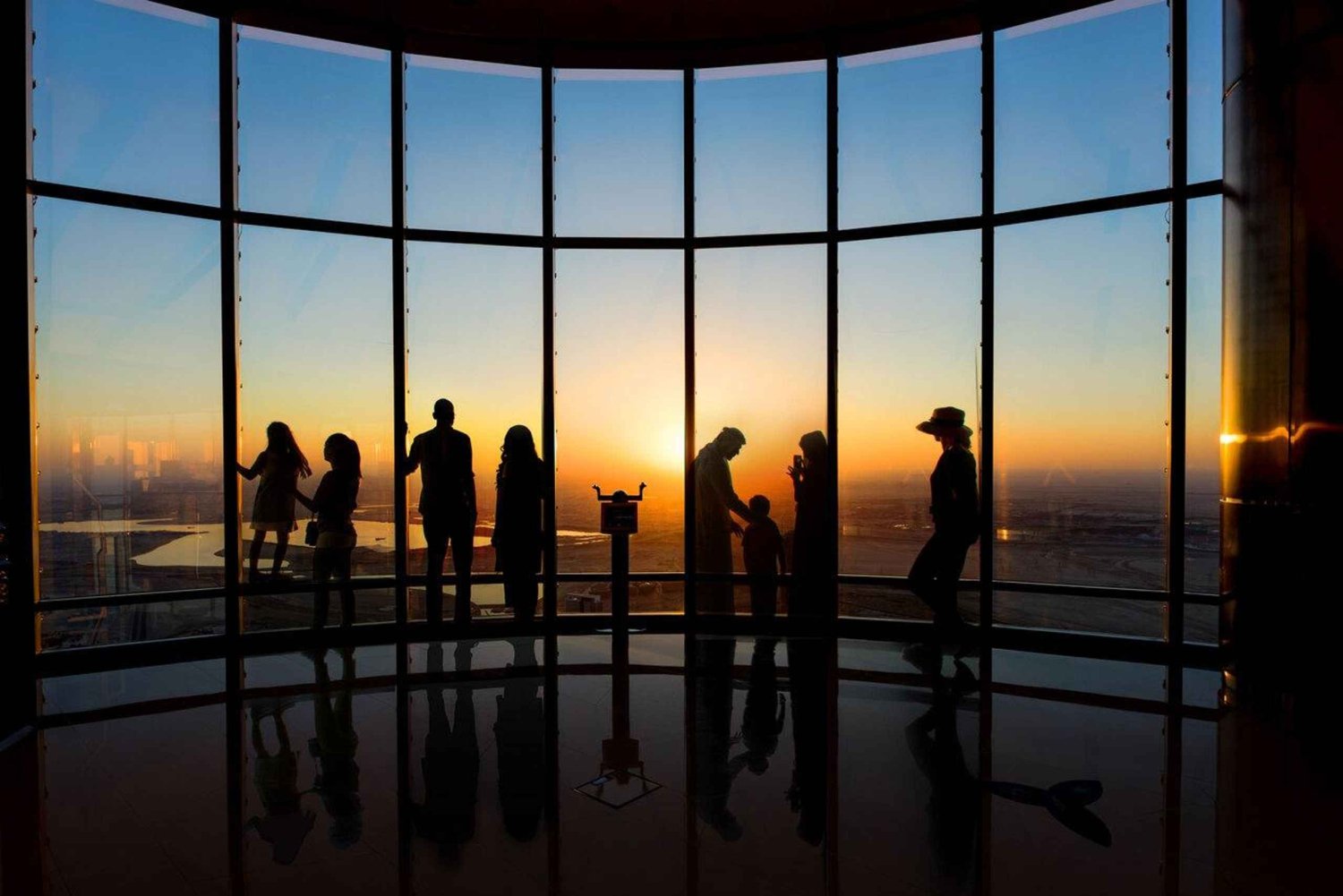 Dubai: Burj Khalifa Levels 124 & 125 Entry Ticket + Options