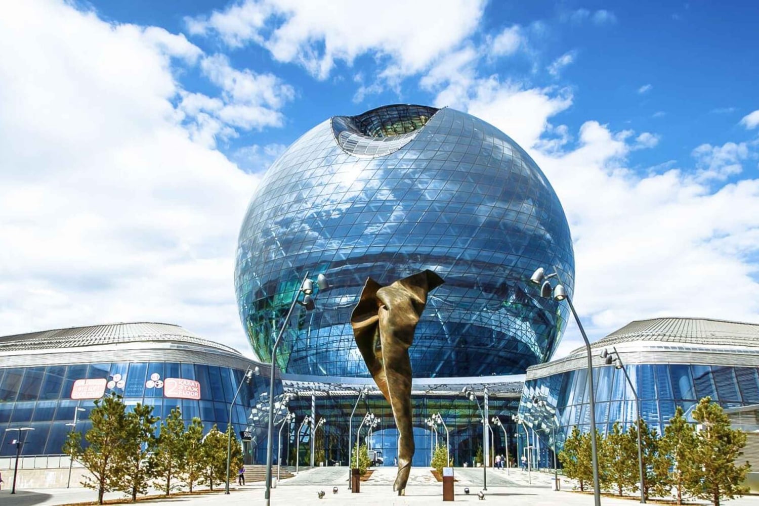 Almatysta: 5 päivän retki Astanaan majoituksineen