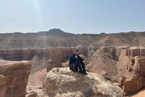 From Almaty: Charyn Canyon Full-Day Guided Tour with Hike