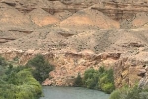 Från Almaty: Dagsutflykt till Kolsay-sjön, Charyn och Black Canyon