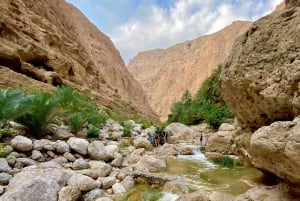 From Muscat: Wadi Shab & Bimmah Sinkhole Full-Day Tour