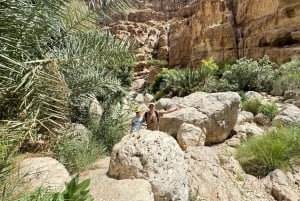 From Muscat: Wadi Shab & Bimmah Sinkhole Full-Day Tour