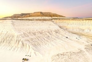Mangistáu, el fondo del antiguo océano en 5 días - Tour en grupo