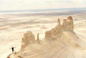 Mangistáu, el fondo del antiguo océano en 5 días - Tour en grupo