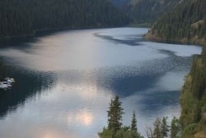 Visite privée express des lacs Charyn, Kolsay et Kaindy