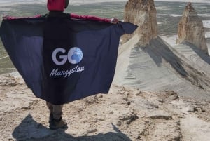 Tour privato delle 10 attrazioni del Mangystau in 4 giorni