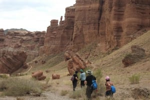 TOUR PRIVATO per un'escursione di un giorno al Charyn Canyon unesco