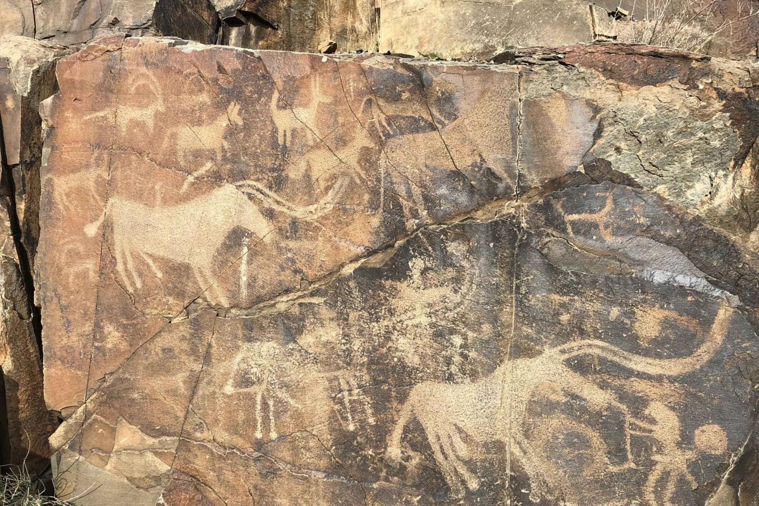 Tamgaly-Tas: En resa till de forntida buddhistiska klipporna