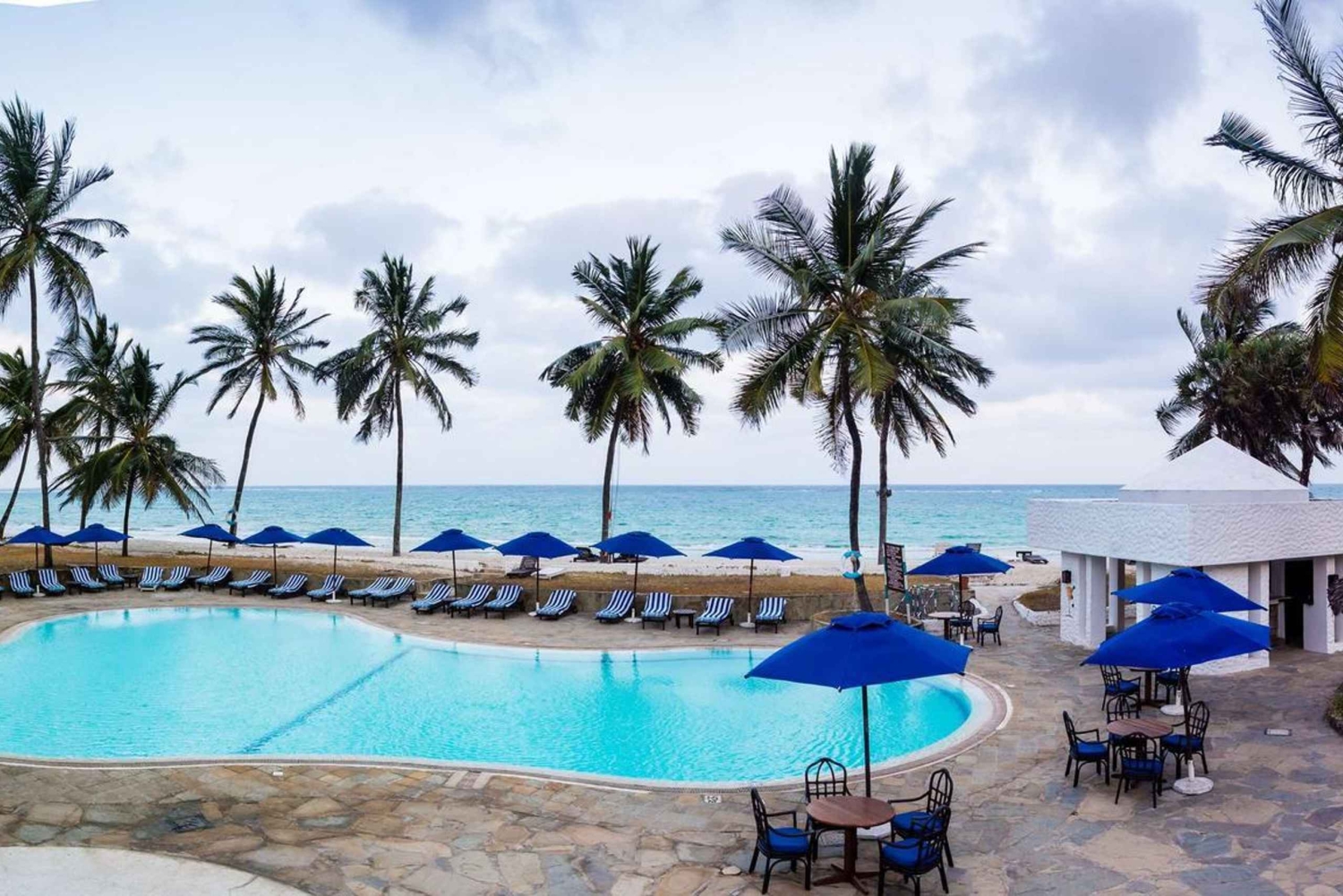 11 Tage Tansania Big Five Wildlife Safari und Sansibar Strand