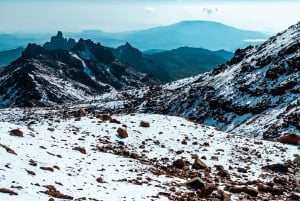 4-Day Mount Kenya: Sirimon Route Thrilling Hike