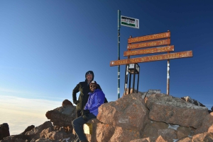 5-dages Mount Kenya: Chogoria-Narumoro Route Adventurous Trek.