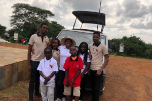 アンボセリとツァボの西と東を巡る6日間のケニアサファリ。