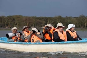 Excursión de un día: Parque Nacional del Lago Nakuru y paseo en barco por el lago Naivasha.