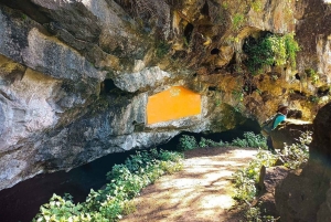 Bungoma County: guidet fottur i lavaubehuler på Elgon