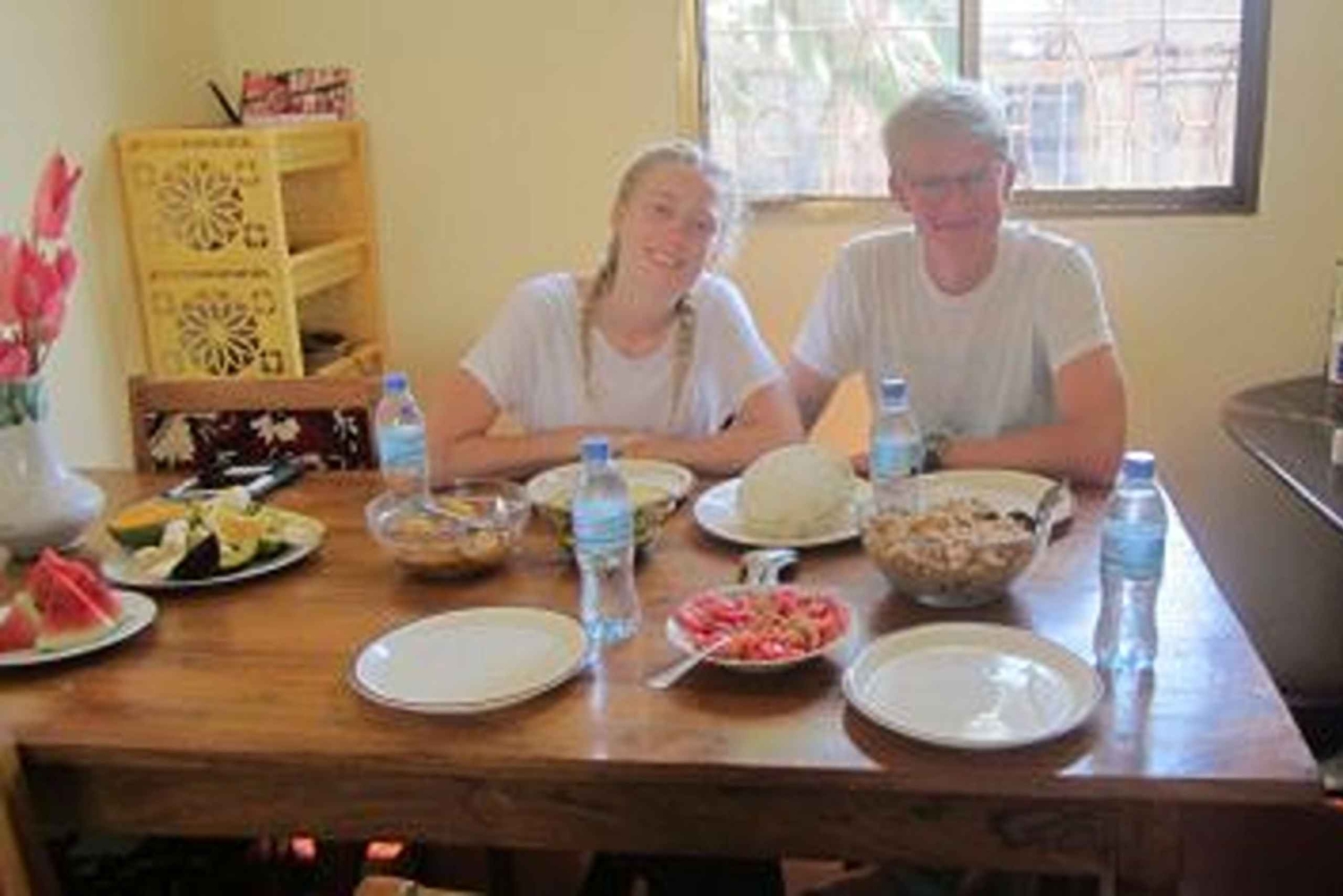 Carnivore Restaurant: Ein Erlebnis zum Mittag- oder Abendessen in Nairobi.