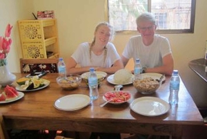 Carnivore Restaurant: Ein Erlebnis zum Mittag- oder Abendessen in Nairobi.