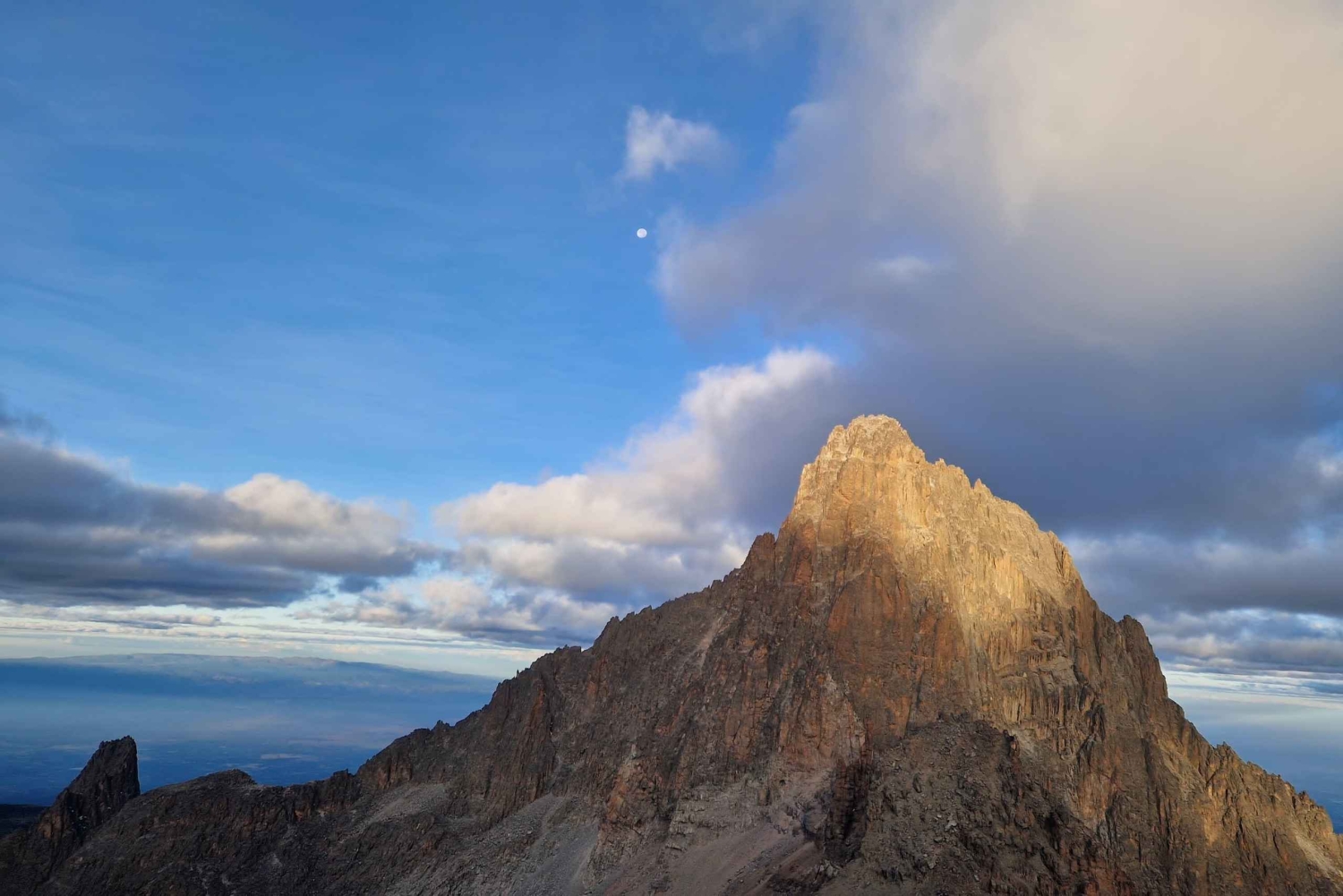 Conquiste o Monte Quénia: Trekking no Monte Quénia via Chogoria 4-5 dias