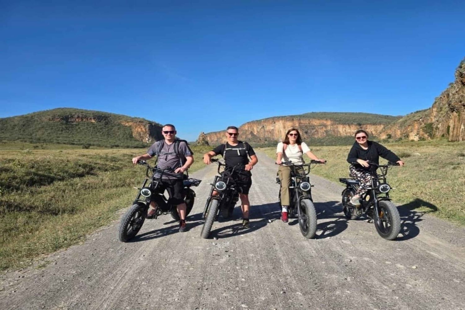 Diario Parque Nacional Hell's Gate Ciclismo en bicicleta eléctrica