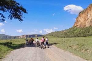 Diario Parque Nacional Hell's Gate Ciclismo en bicicleta eléctrica