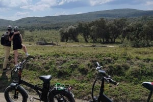 Diario Parque Nacional Hell's Gate Ciclismo en bicicleta eléctrica