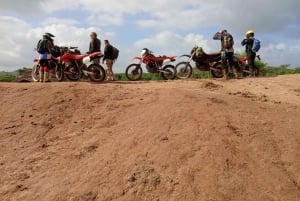Diani: 3 dias de passeio de moto todo-o-terreno, Rukinga Conservancy com caminhada