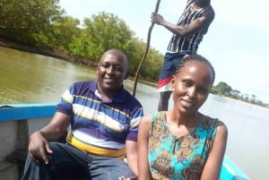 Diani Beach : Coucher de soleil sur la rivière Kongo en pirogue