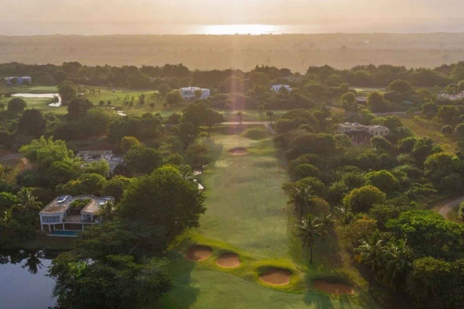 Diani: City Tour, Vipingo Ridge Golf, Tsavo East Game Drive