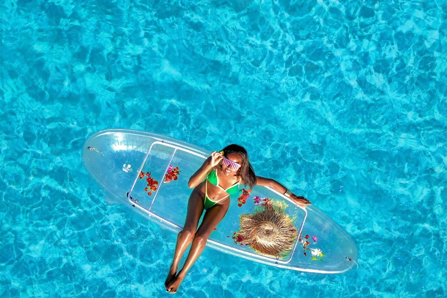 Diani : séance photo en kayak transparent avec drone