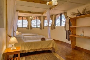 Diani: tour en moto todoterreno, reserva de Rukinga, fauna y ruta de senderismo